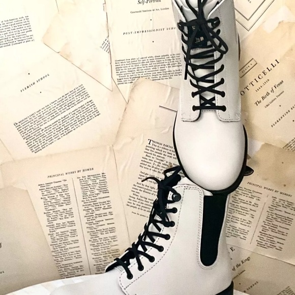 Blundstone #2324 Orginals Lace Up Boot Oat Ivory Black Trim - Picture 4 of 11